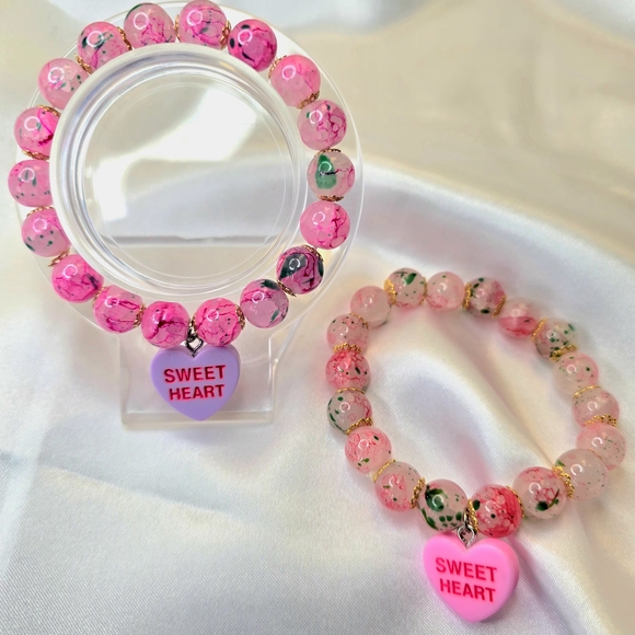 2 Pcs. Pink Beaded Bracelets with Sweet Heart Charm - Picture 2 of 5